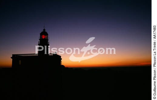 The lighthouse of Corrubedo - © Guillaume Plisson / Plisson La Trinité / AA17483 - Photo Galleries - Galicia