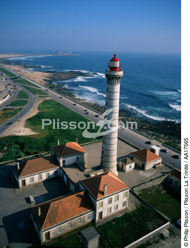 Lighthouse of Leça, litoral Douro, Portugal - © Philip Plisson / Plisson La Trinité / AA17565 - Photo Galleries - Leça (lighthouse)