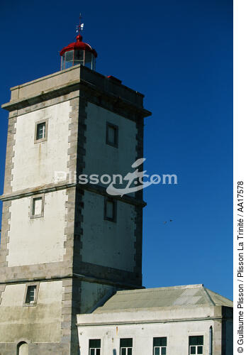 Lighthouse of Carvoeiro, Estremadure, Portugal - © Guillaume Plisson / Plisson La Trinité / AA17578 - Photo Galleries - Portugal