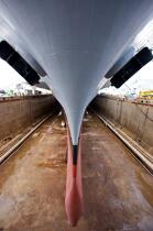 Aircraft carrier Charles de Gaulle stem © Philip Plisson / Plisson La Trinité / AA17605 - Photo Galleries - Shipyard