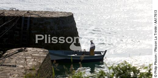 Port Racine - © Philip Plisson / Plisson La Trinité / AA17613 - Nos reportages photos - 16/9 horizontal