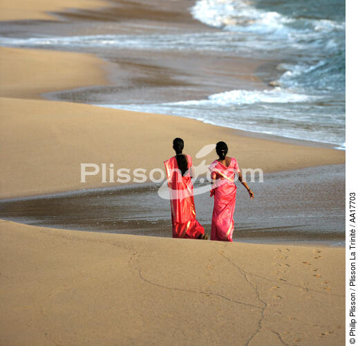 On the beach Vilinjam in India. - © Philip Plisson / Plisson La Trinité / AA17703 - Photo Galleries - Beach