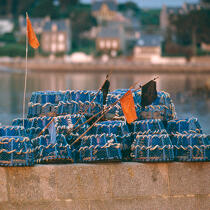 Lockers on the island of Batz. © Philip Plisson / Plisson La Trinité / AA17755 - Photo Galleries - Fishing equipment