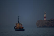 Gibraltar lighthouse © Philip Plisson / Plisson La Trinité / AA17820 - Photo Galleries - Colony