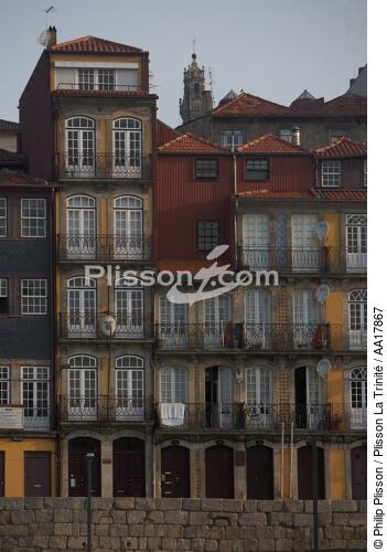 Sur les quais de Porto - © Philip Plisson / Plisson La Trinité / AA17867 - Nos reportages photos - Portugal