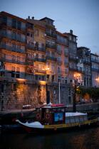 Sur les quais de Porto © Philip Plisson / Plisson La Trinité / AA17872 - Nos reportages photos - Quai