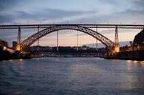 Sur les quais de Porto © Philip Plisson / Plisson La Trinité / AA17874 - Nos reportages photos - Pont