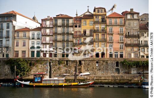Sur les quais de Porto - © Philip Plisson / Plisson La Trinité / AA17878 - Nos reportages photos - Porto (Portugal)