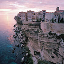 Bonifacio. © Guillaume Plisson / Plisson La Trinité / AA17903 - Photo Galleries - Town [Corsica]