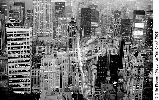 New-York. - © Philip Plisson / Plisson La Trinité / AA17905 - Nos reportages photos - Gratte-ciel