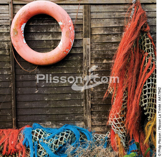 Table fishing. - © Philip Plisson / Plisson La Trinité / AA17942 - Photo Galleries - Elements of boat