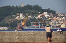 Dans le port de Vigo © Philip Plisson / Plisson La Trinité / AA17984 - Nos reportages photos - Pêche à la ligne