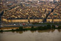 Bordeaux. © Philip Plisson / Plisson La Trinité / AA18169 - Photo Galleries - La Garonne