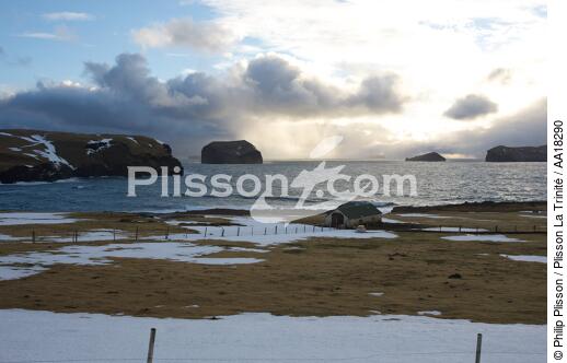 Les îles Westman en Islande. - © Philip Plisson / Plisson La Trinité / AA18290 - Nos reportages photos - Ciel de grain