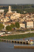 Pauillac en Gironde. © Philip Plisson / Plisson La Trinité / AA18346 - Nos reportages photos - Aquitaine