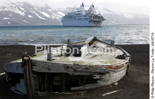 L'île de la déception en Antarctique. - © Philip Plisson / Plisson La Trinité / AA18719 - Nos reportages photos - Shetland du Sud
