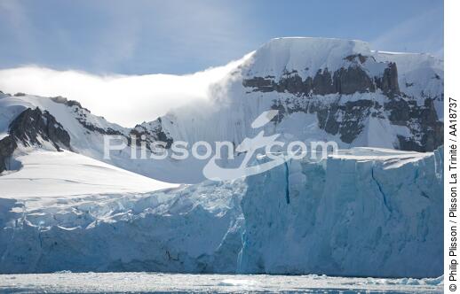 Glacier in Antarctica. - © Philip Plisson / Plisson La Trinité / AA18737 - Photo Galleries - Glacier