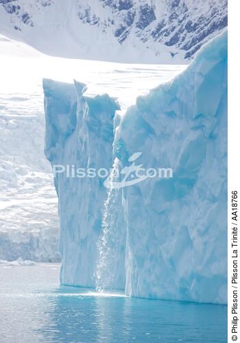 Antarctique. - © Philip Plisson / Plisson La Trinité / AA18766 - Nos reportages photos - Montagne