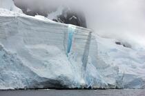 Antarctica. © Philip Plisson / Plisson La Trinité / AA18781 - Photo Galleries - Interior landscape