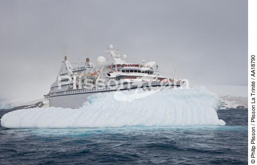 Antarctica. - © Philip Plisson / Plisson La Trinité / AA18790 - Photo Galleries - Interior landscape