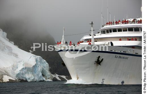 Antarctique. - © Philip Plisson / Plisson La Trinité / AA18797 - Nos reportages photos - Glacier
