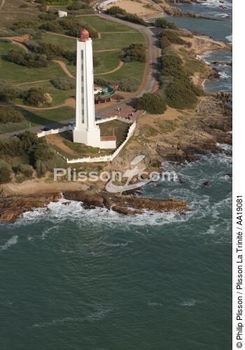 Armendèche lighthouse in Sables d'Olonne. - © Philip Plisson / Plisson La Trinité / AA19081 - Photo Galleries - Town [85]