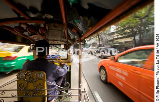 Bangkok. - © Philip Plisson / Plisson La Trinité / AA19326 - Nos reportages photos - Voiture