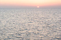 Coucher de soleil sur la Mer Rouge. © Philip Plisson / Plisson La Trinité / AA19379 - Nos reportages photos - Mer Rouge