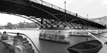 Le pont des arts à Paris. © Guillaume Plisson / Pêcheur d’Images / AA19382 - Nos reportages photos - Urbain