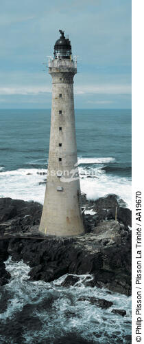 Le phare Skerryvore en Ecosse - © Philip Plisson / Plisson La Trinité / AA19670 - Nos reportages photos - Skerryvore