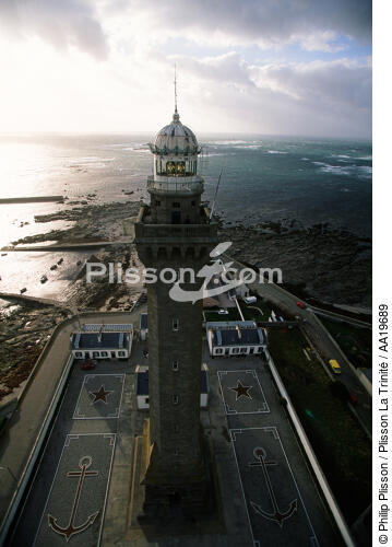 Le phare d'Eckmühl en France - © Philip Plisson / Plisson La Trinité / AA19689 - Nos reportages photos - Eckmühl