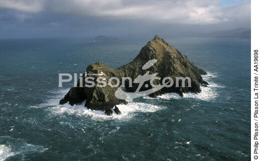 Le phare de Inishtearaght en Irlande - © Philip Plisson / Plisson La Trinité / AA19698 - Nos reportages photos - Phare [Irl]