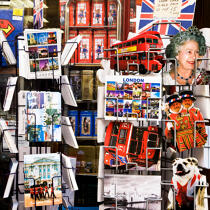 Gift shop. © Philip Plisson / Plisson La Trinité / AA19812 - Photo Galleries - London