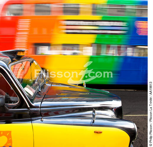 London cab. - © Philip Plisson / Plisson La Trinité / AA19813 - Photo Galleries - Road transport