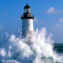 Le phare d'Ar Men dans le Finistère. © Guillaume Plisson / Plisson La Trinité / AA19834 - Nos reportages photos - Guillaume Plisson
