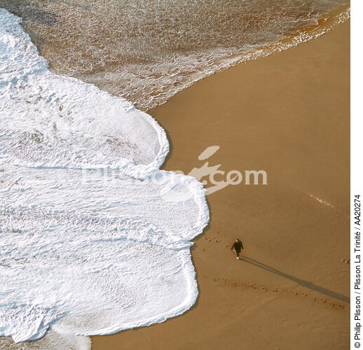 Jeu de vagues sur la plage d'Etel. - © Philip Plisson / Plisson La Trinité / AA20274 - Nos reportages photos - Etel