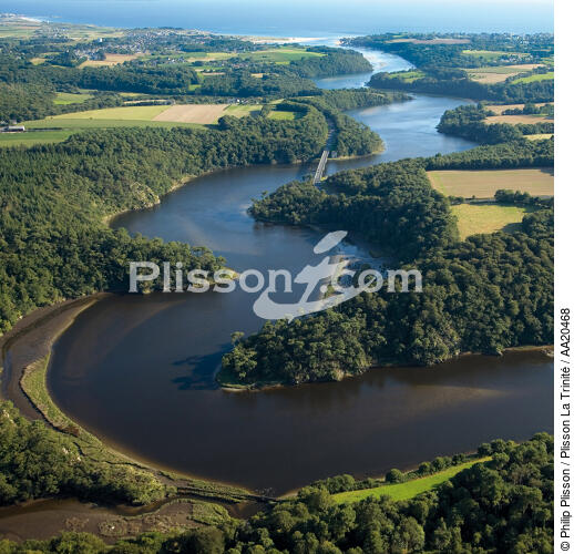 Laïta river. - © Philip Plisson / Plisson La Trinité / AA20468 - Photo Galleries - River