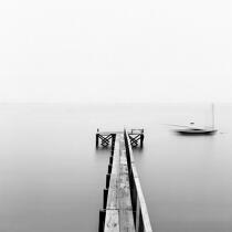 embarcadère. © Guillaume Plisson / Plisson La Trinité / AA20570 - Nos reportages photos - Noir et blanc