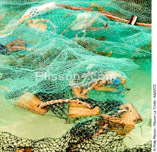 Filets de pêche à Nosy Be. - © Philip Plisson / Plisson La Trinité / AA20572 - Nos reportages photos - Filet de pêche