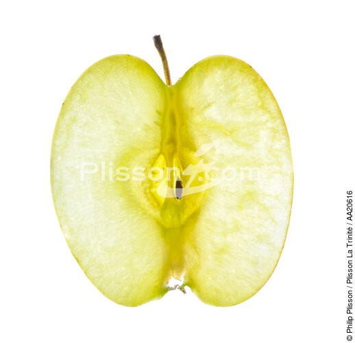 Apple. - © Philip Plisson / Plisson La Trinité / AA20616 - Photo Galleries - Fruit
