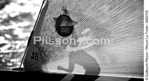 Louis Vuitton Pacific Series - © Guillaume Plisson / Plisson La Trinité / AA20705 - Photo Galleries - Racing monohull