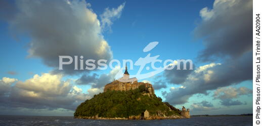 Le Mont-Saint-Michel. - © Philip Plisson / Plisson La Trinité / AA20904 - Nos reportages photos - Site [50]