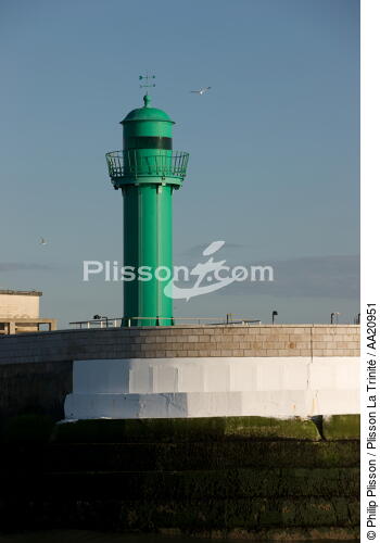 Boulogne. - © Philip Plisson / Plisson La Trinité / AA20951 - Photo Galleries - Boulogne sur mer