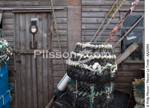 Alderney. - © Philip Plisson / Plisson La Trinité / AA20993 - Photo Galleries - Lobster pot