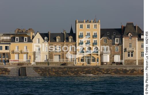 Saint-Malo. - © Philip Plisson / Plisson La Trinité / AA21456 - Photo Galleries - Emerald Coast [The]