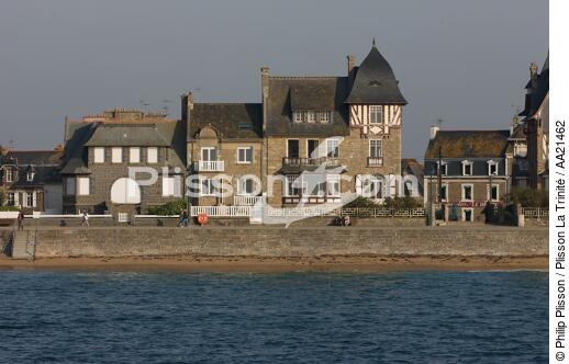 Saint-Malo. - © Philip Plisson / Plisson La Trinité / AA21462 - Photo Galleries - Emerald Coast [The]