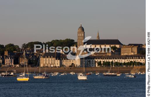 Saint-Malo. - © Philip Plisson / Plisson La Trinité / AA21498 - Nos reportages photos - Ville [35]