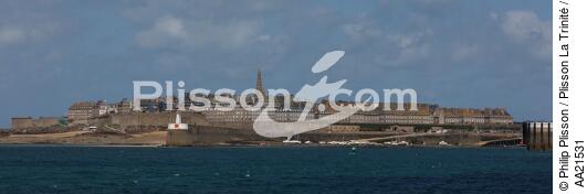 Saint-Malo. - © Philip Plisson / Plisson La Trinité / AA21531 - Photo Galleries - Lighthouse [35]