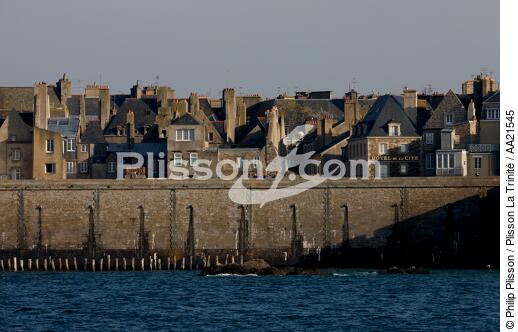 Saint-Malo. - © Philip Plisson / Plisson La Trinité / AA21545 - Photo Galleries - Town [35]