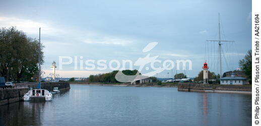 Honfleur. - © Philip Plisson / Plisson La Trinité / AA21694 - Nos reportages photos - 16/9 horizontal